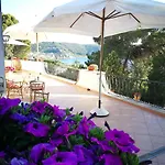 Bed and Breakfast Il Sogno Di Vincenzo E Maria 3*