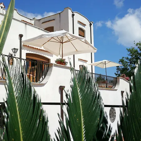 Bed and Breakfast Il Sogno Di Vincenzo E Maria 3*