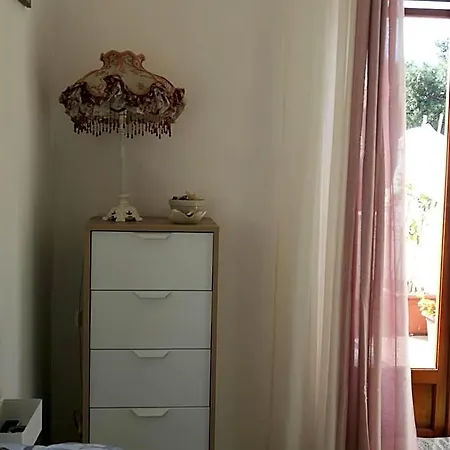 לינה וארוחת בוקר Il Sogno Di Vincenzo E Maria פאלינורו